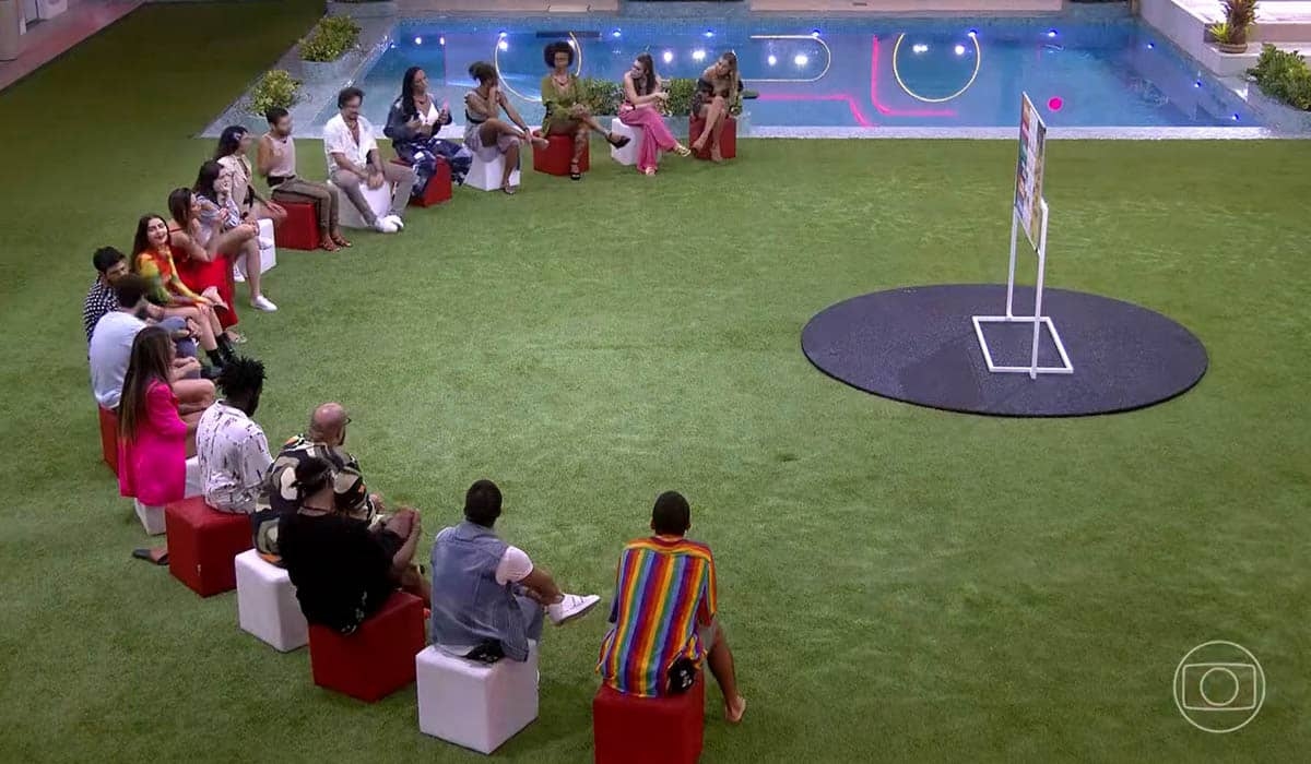 Jogo da Discórdia ao vivo define quem sai do BBB 22