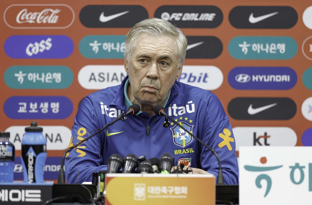 Ancelotti lidera lista dos 10 técnicos mais bem pagos do mundo em 2025