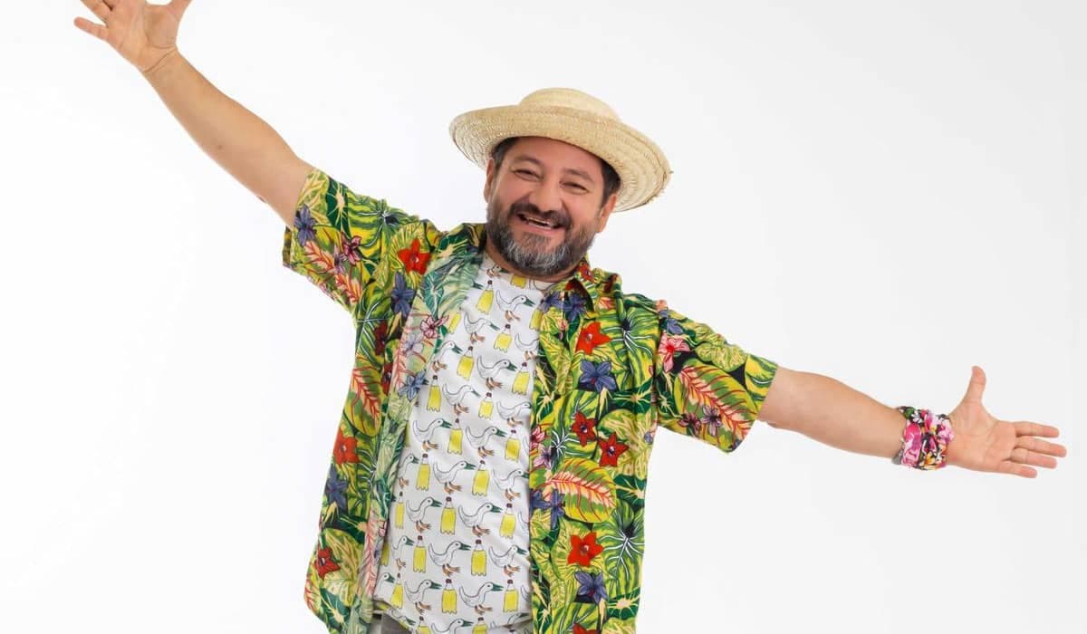 Morre humorista paraense Epaminondas Gustavo, vítima de Covid-19