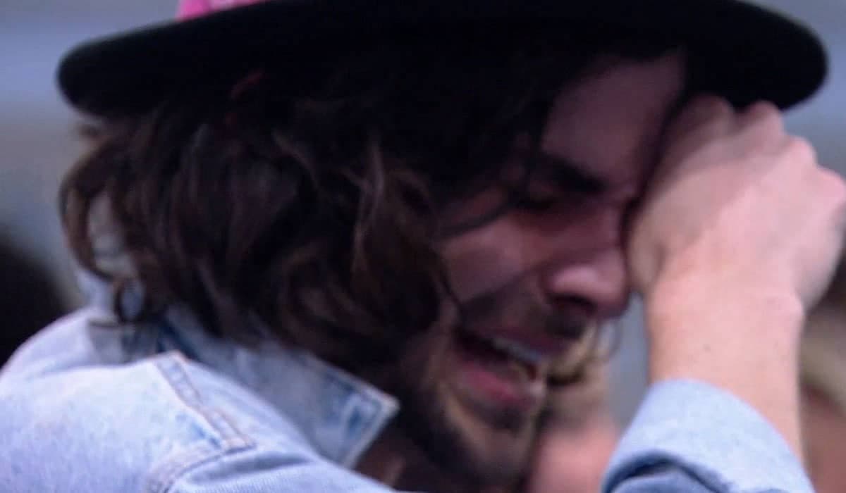 BBB 21: Fiuk chora ao som de 'Watermelon Sugar', de Harry Styles