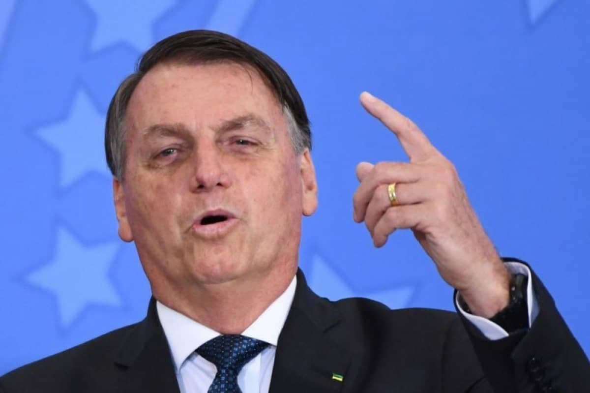 Para Bolsonaro, não é atribuição do governo levar oxigênio para o estado do Amazonas