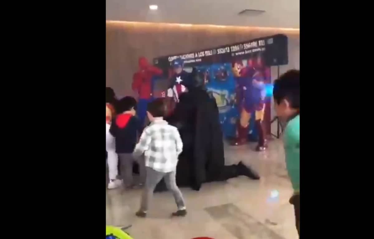 Marvel | Video de "Thanos" apanhando de crianças viraliza na web