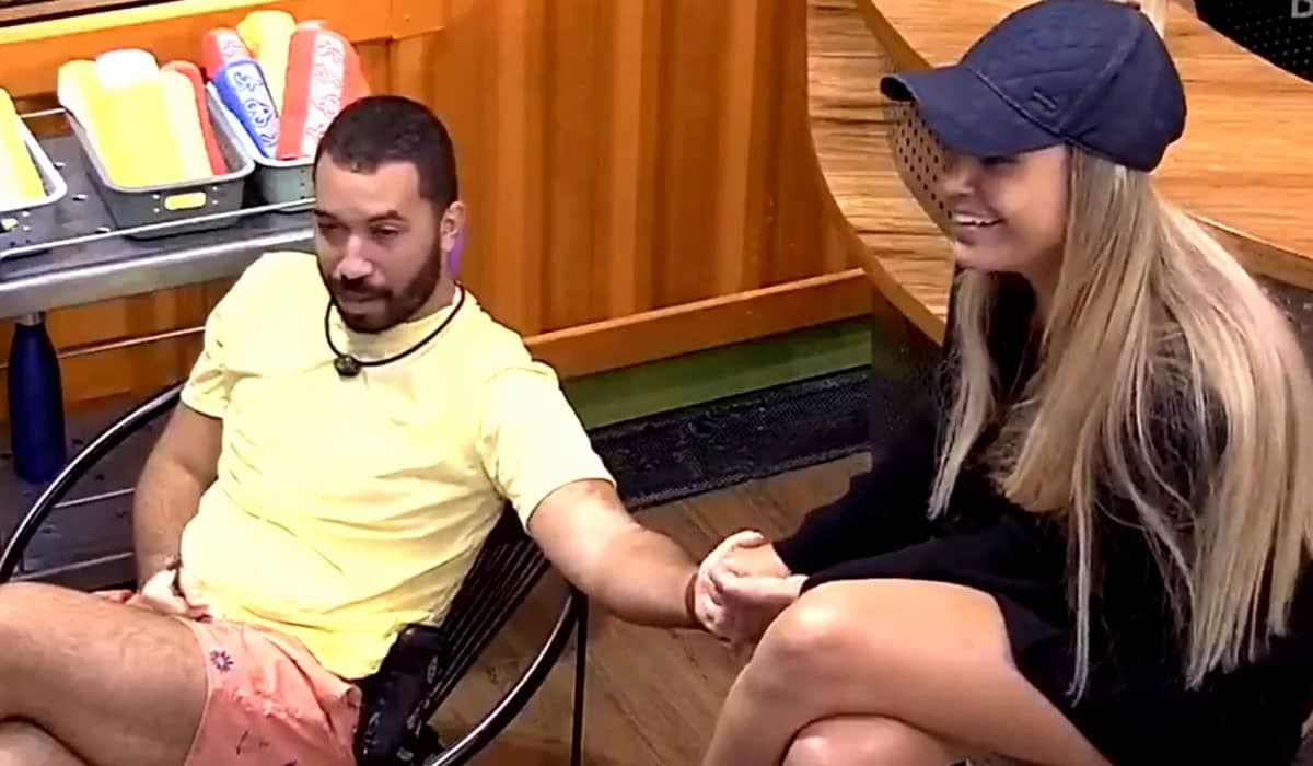 BBB 21: Gilberto e Sarah desvendam o jogo e miram em Karol Conká no Paredão