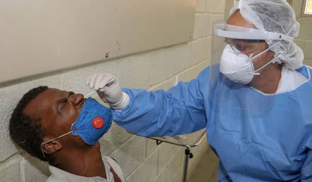 Coronavírus: Pazuello tenta doar 1 milhão de testes quase vencidos para o Haiti