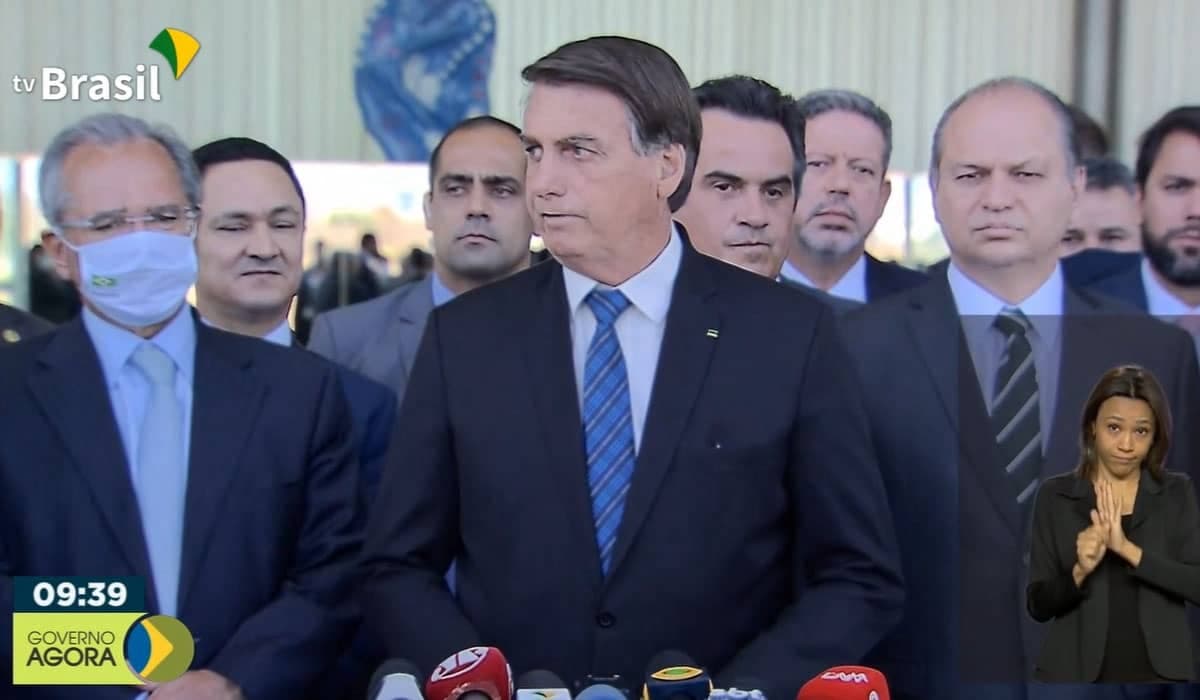 Bolsonaro confirma prorrogação do auxílio emergencial em 2021