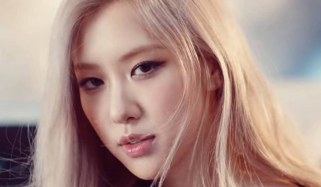 Saiu! Rosé, do Blackpink, lança MV de 'On The Ground', seu primeiro single solo