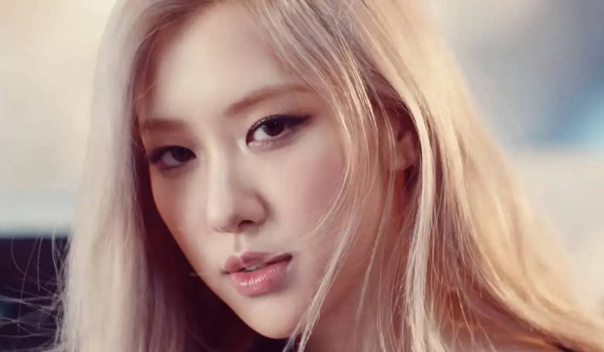 Saiu! Rosé, do Blackpink, lança MV de 'On The Ground', seu primeiro single solo