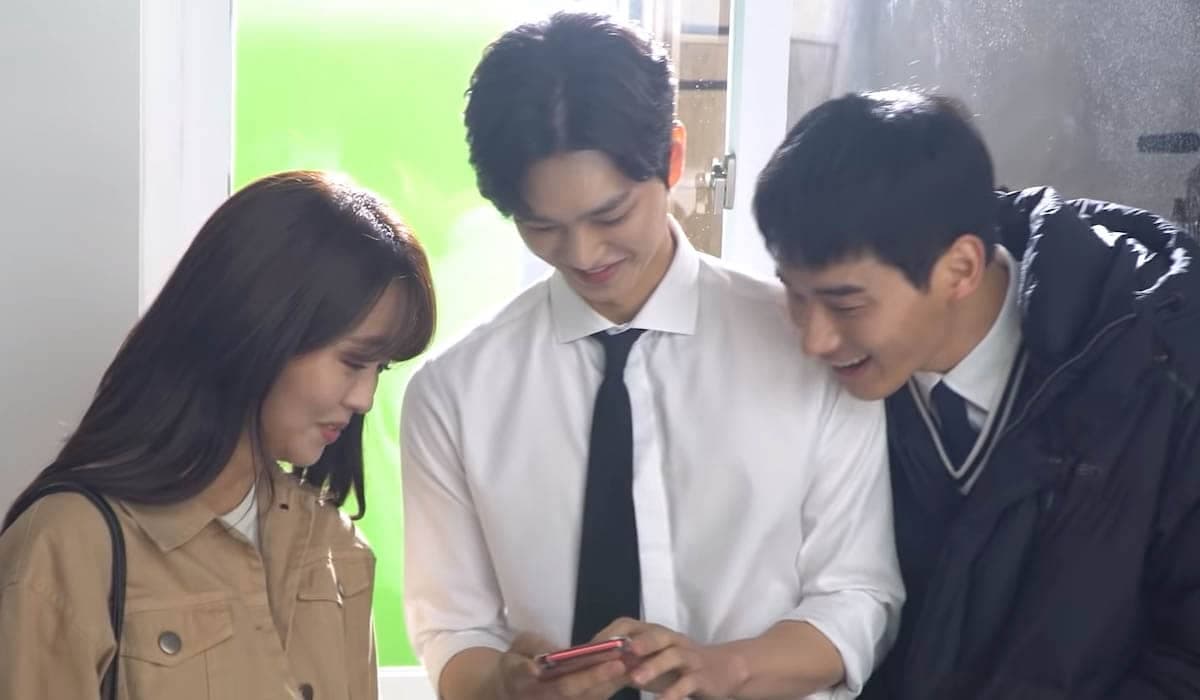 Elenco de 'Love Alarm' adianta detalhes da 2ª temporada em vídeo da Netflix