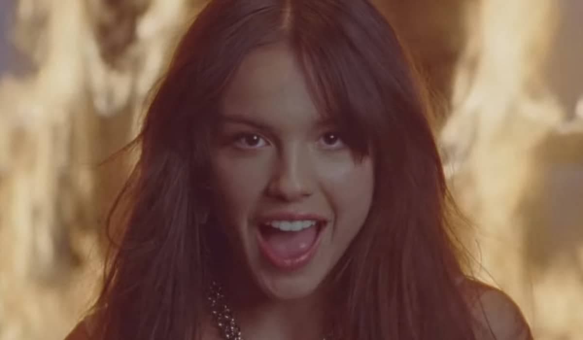 Clipe de 'good 4 u', de Olivia Rodrigo, ultrapassa 2 milhões de visualizações no YouTube