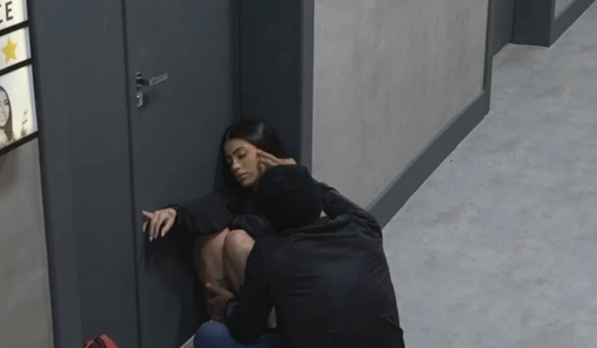 MC Mirella assume papel de excluída no Power Couple 2021