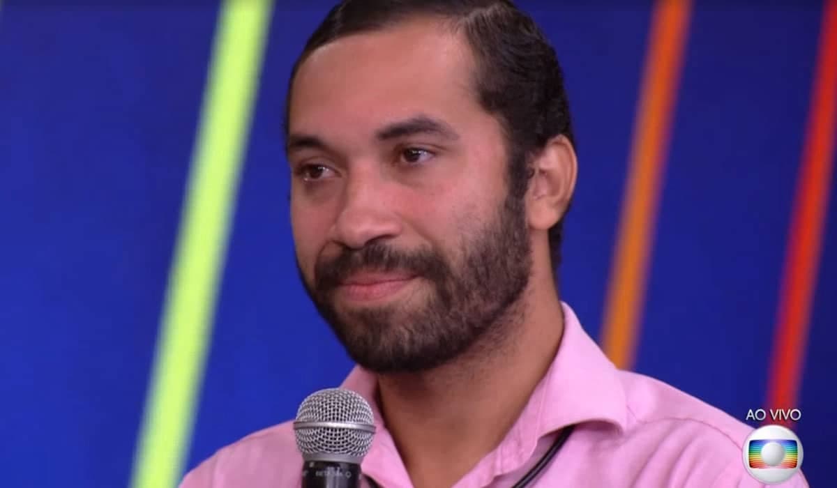 Fãs de Juliette vão longe demais com eliminação de Gil do BBB 21
