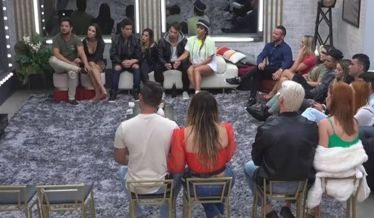 Com 6 casais restantes, enquete mostra quem ganha o Power Couple 2021