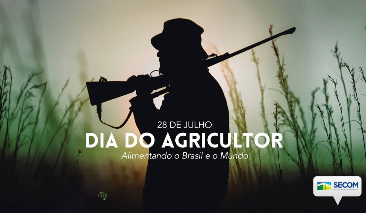 Governo Bolsonaro homenageia Dia do Agricultor com foto de homem armado