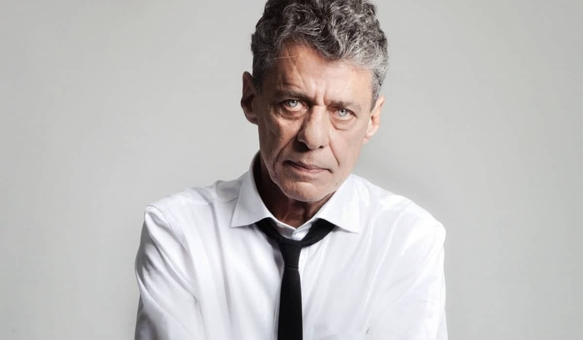 'Anos de Chumbo': Novo livro de Chico Buarque já está em pré-venda