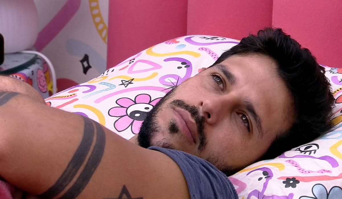 BBB 22 | Porcentagem da enquete aponta eliminação de Rodrigo