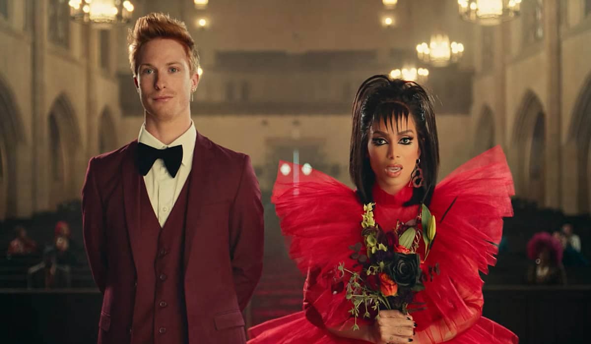 Boys Don't Cry: Clipe de Anitta alcança 10 milhões de views