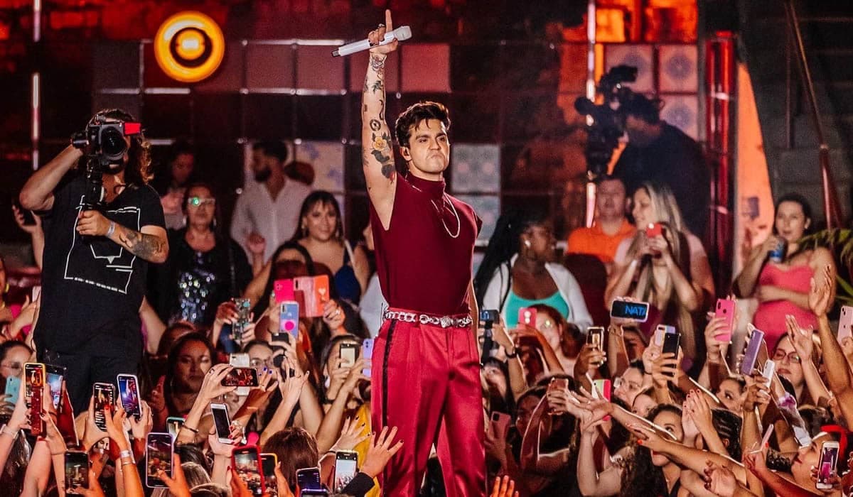 Luan Santana lança clipe de 'Abalo Emocional', do Luan City