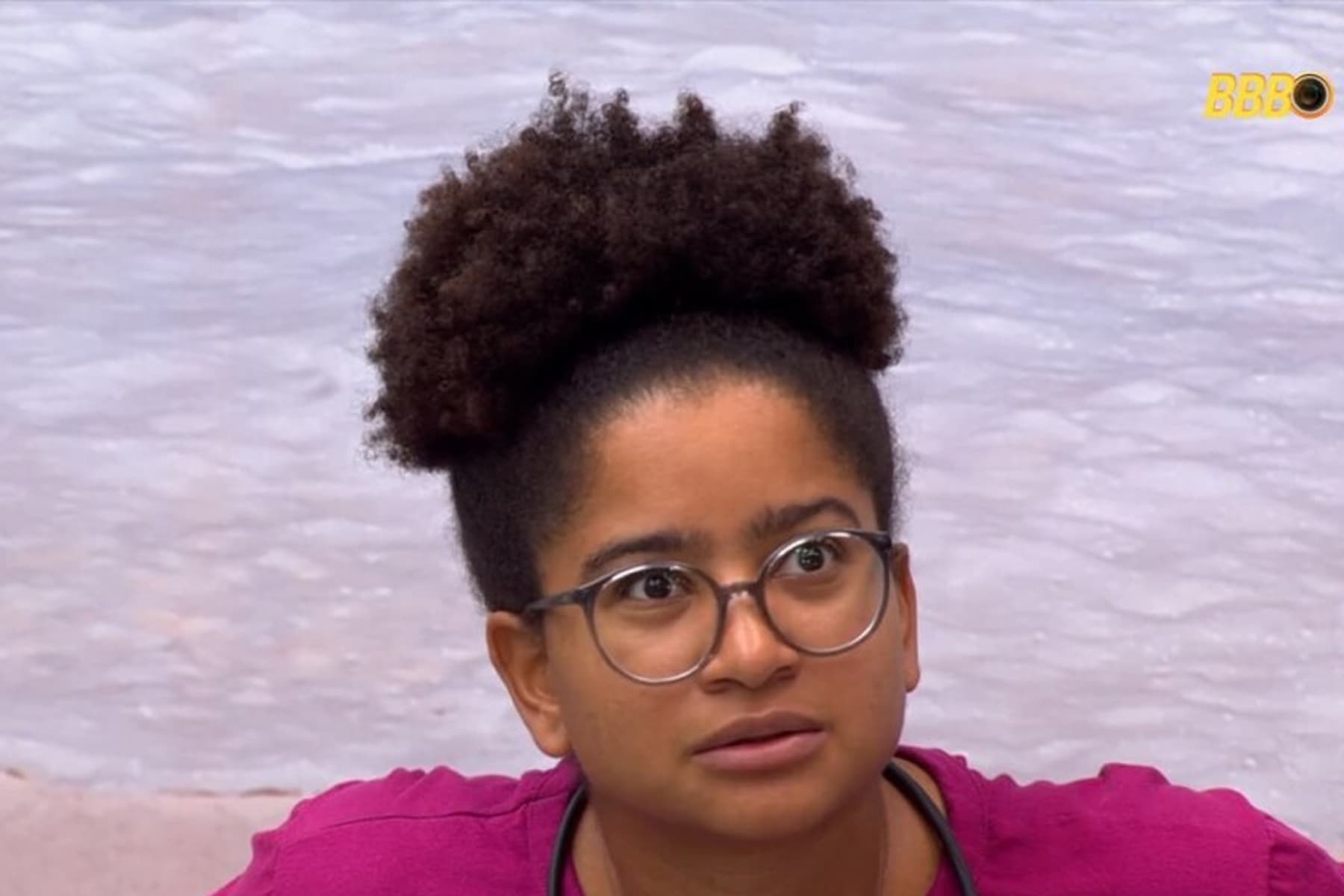 Enquete BBB 26: Milena merece punição após destruir coisas de Cowboy? Público se divide