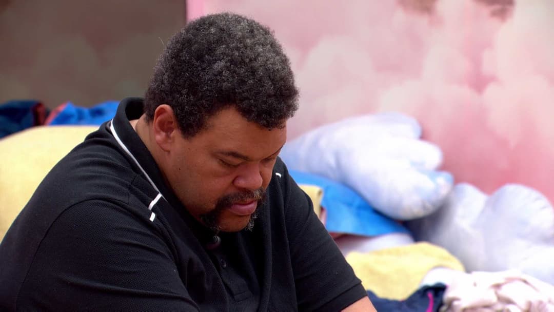 Enquete BBB 26: Com mais de 1 milhão de votos, disputa entre Milena e Babu levanta dúvida sobre 'flop' das pesquisas