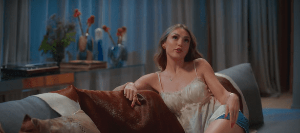 Coração Acelerado: Naiane descobre segredo de Agrado e assume a identidade de Diana