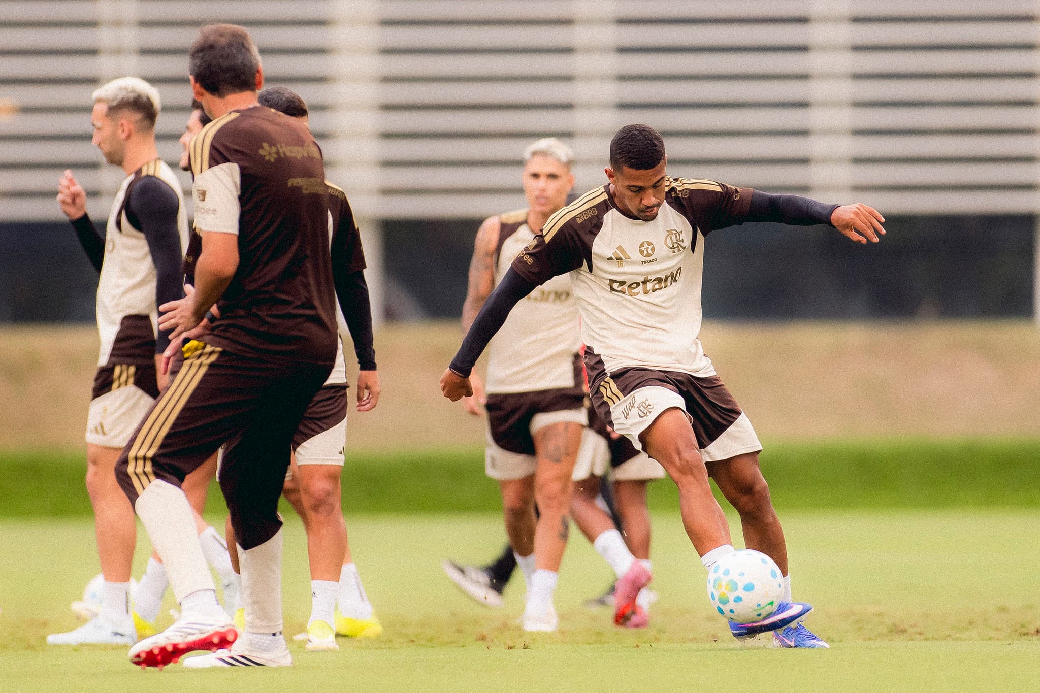 Flamengo recebe o Remo no Maracanã pelo Brasileirão; confira provável escalação e onde assistir