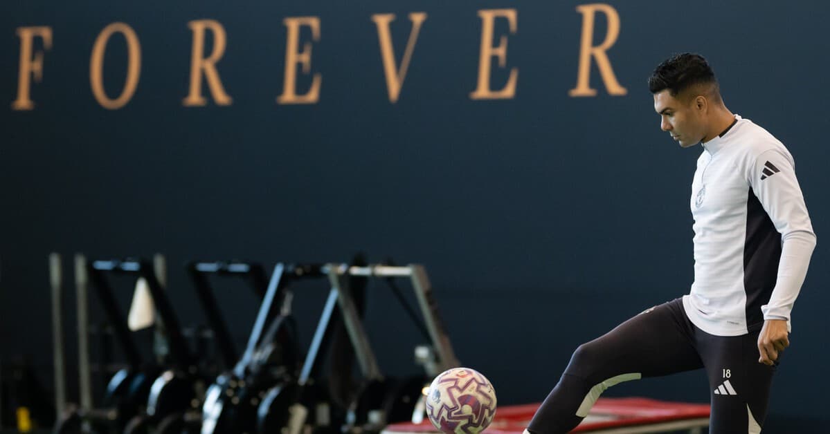 Manchester United x Brentford: Onde assistir, prováveis escalações e detalhes do jogo de hoje