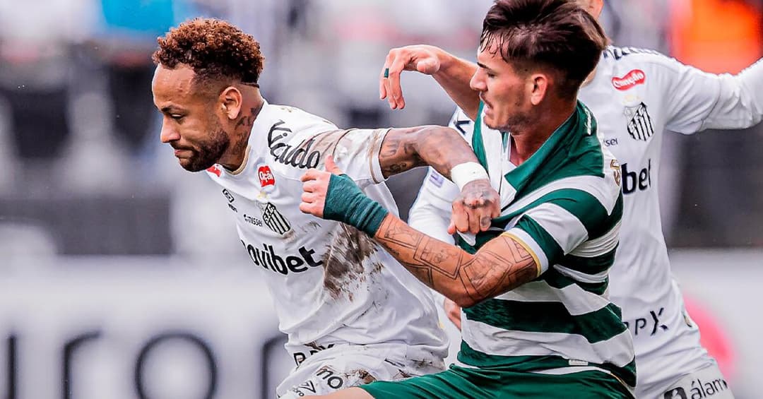Erro da arbitragem tira Neymar de campo em derrota do Santos para o Coritiba