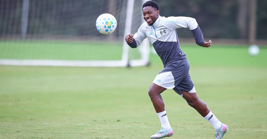 Grêmio e Santos fazem confronto direto na luta contra o rebaixamento no Brasileirão