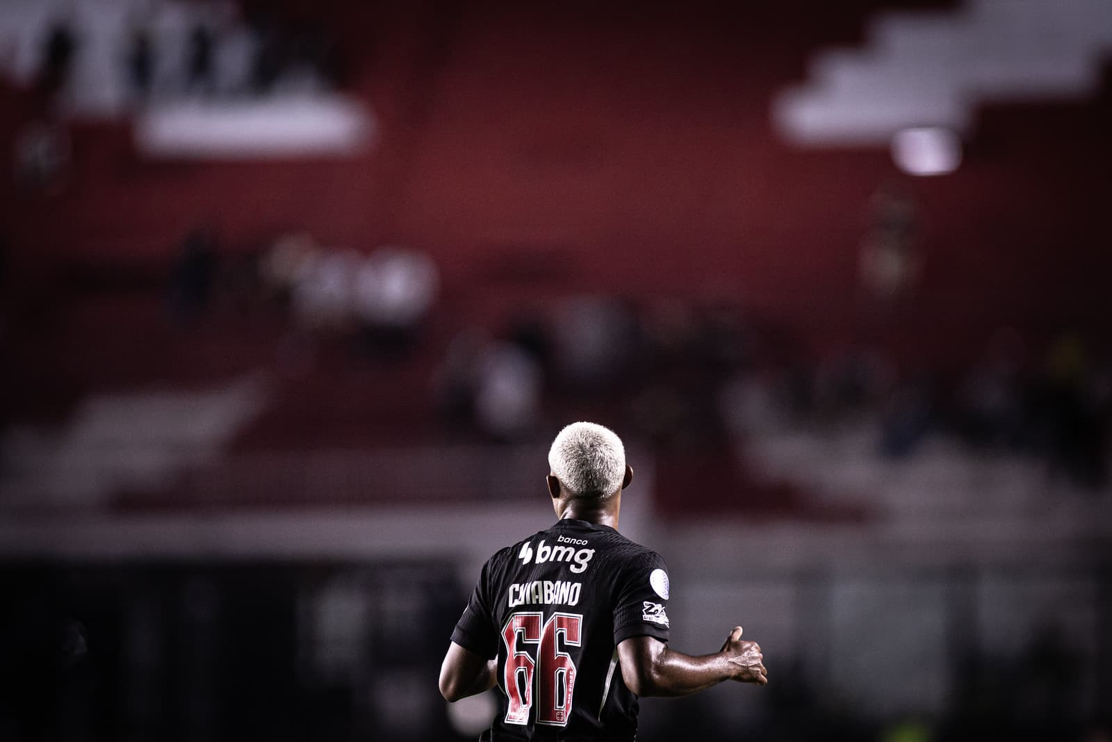 Hoje tem Vasco! Cruzmaltino encara o Independiente Medellín na Colômbia pelos playoffs da Copa Sul-Americana