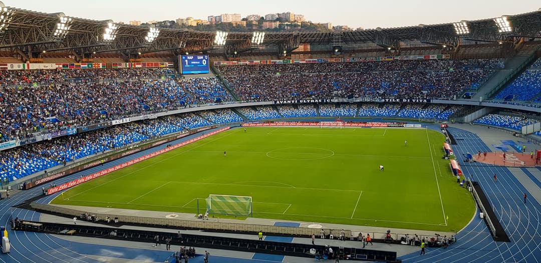 Napoli se prepara para o centenário sob comando de Allegri