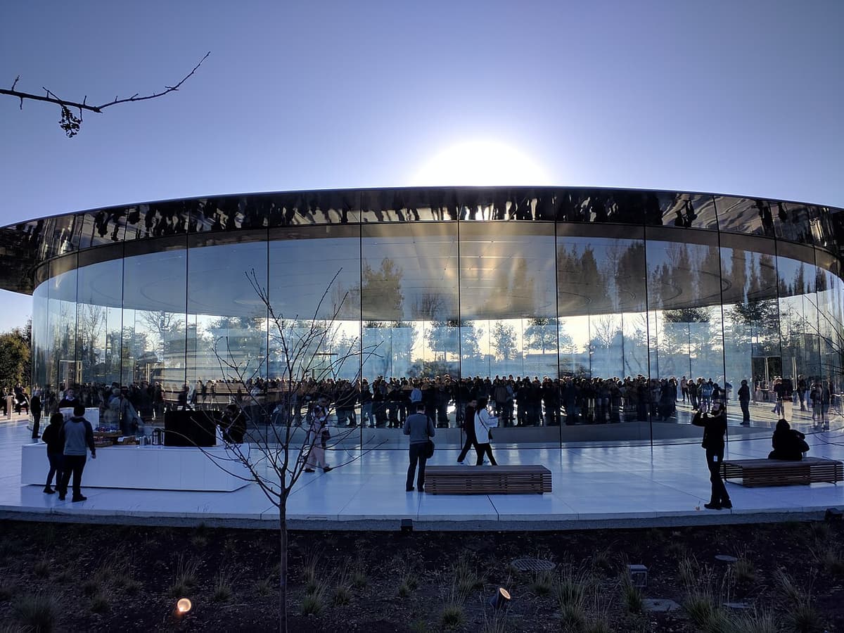 Evento da Apple hoje (Surprise and Shine): iPhone 18 Pro e primeiro dobrável são esperados às 14h; veja como assistir