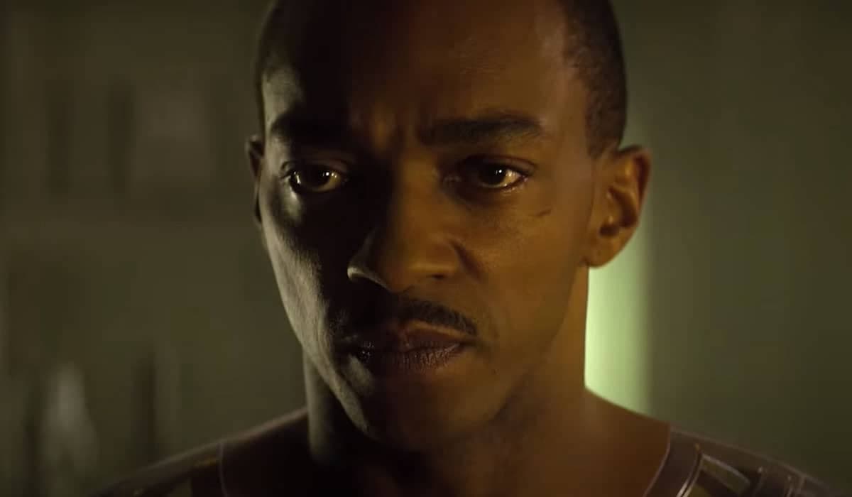 Netflix divulga novo trailer de Zona de Combate, com Anthony Mackie