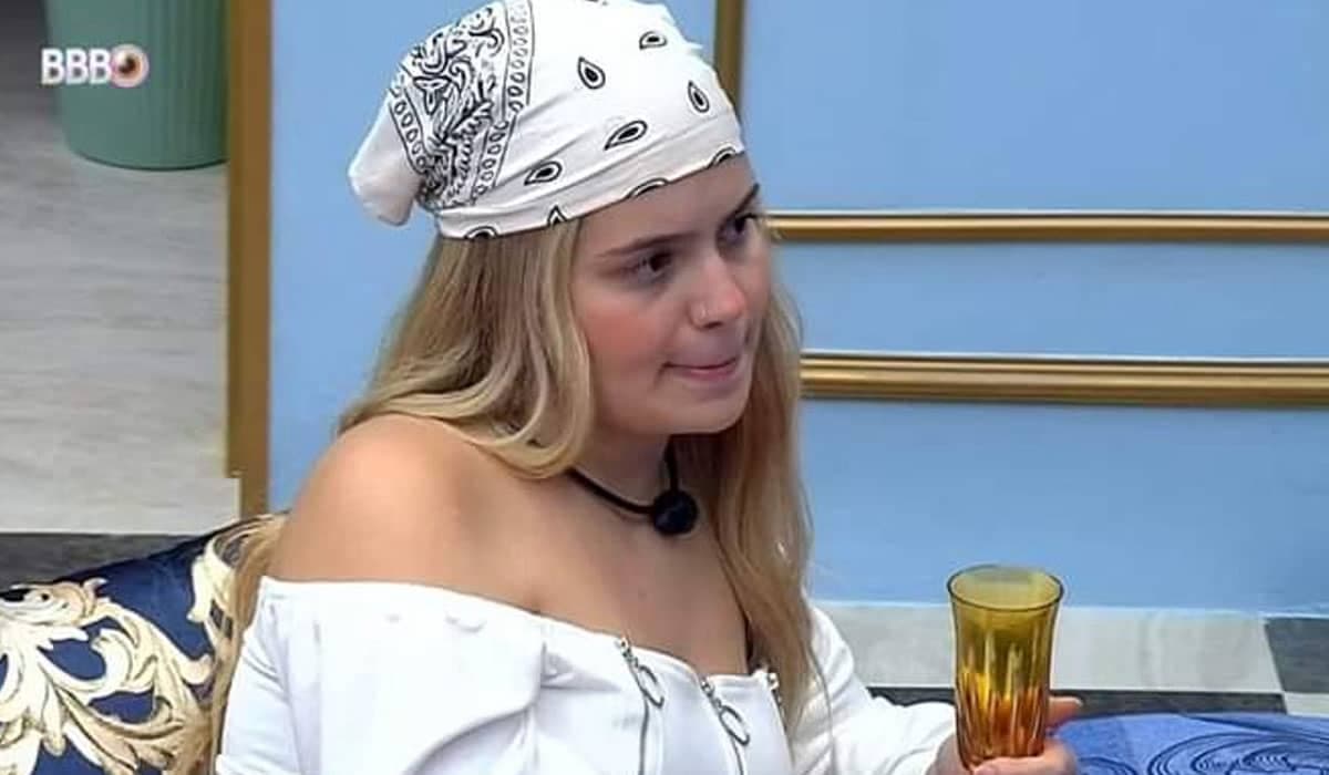 Seguidores de Viih Tube podem salva-la do recorde de rejeição no BBB 21