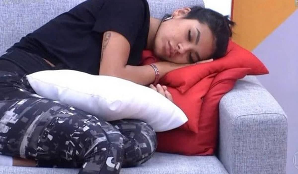 Enquete BBB 21 atualizada aponta eliminação de Pocah, com folga