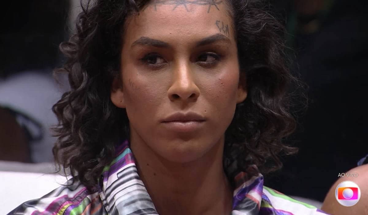 Anitta declara torcida para Lina no Paredão BBB 22