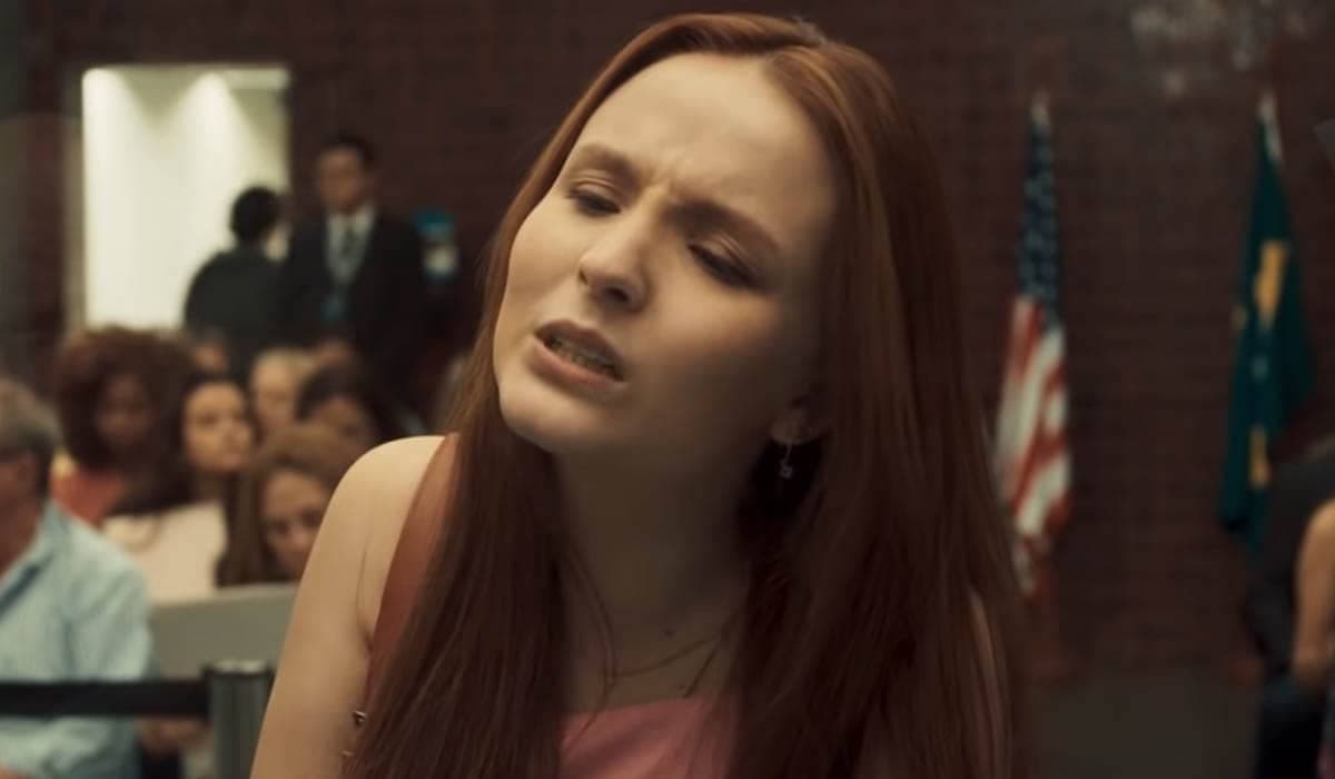 Larissa Manoela comemora Top 1 de 'Diários de Intercâmbio' na Netflix