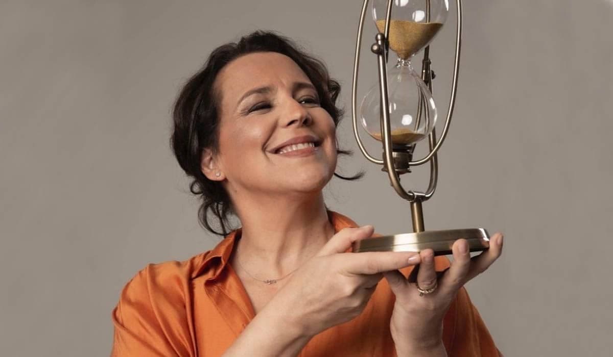 Aos 54 anos de idade, Ana Beatriz Nogueira está com câncer