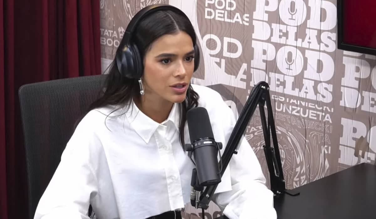 Bruna Marquezine fala do desafio em participar da Semana da Moda em Paris