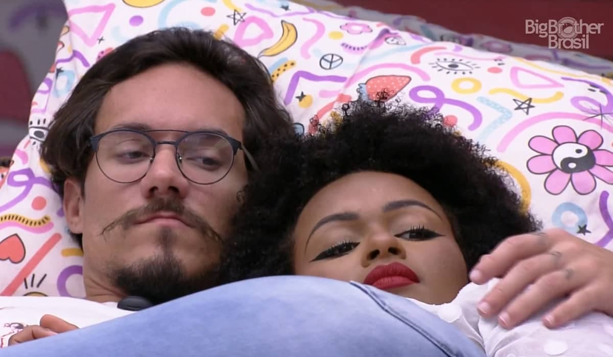 Romance entre Natália e Eliezer cansa o público do BBB 22