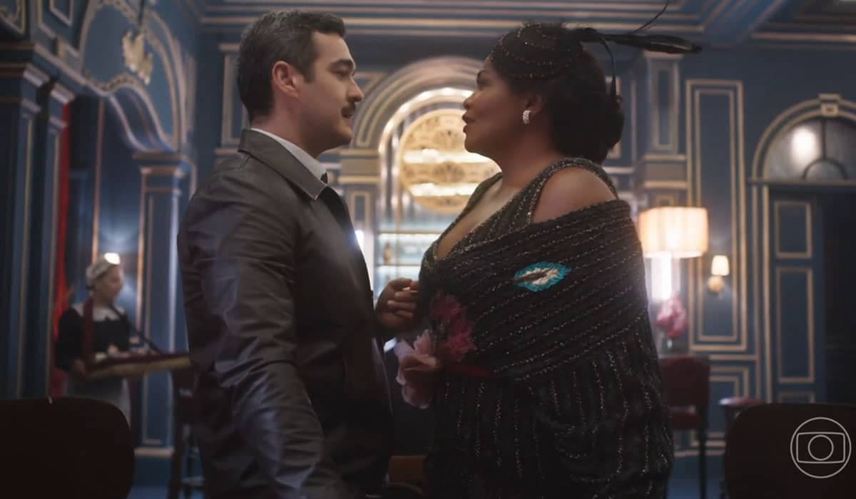 Emília descobre farsa de Enrico em Além da Ilusão