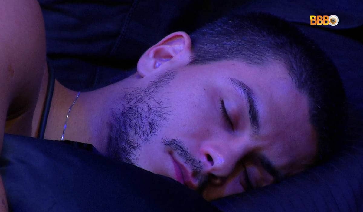 Que horas Arthur volta do quarto secreto no BBB 22? Acompanhe ao vivo