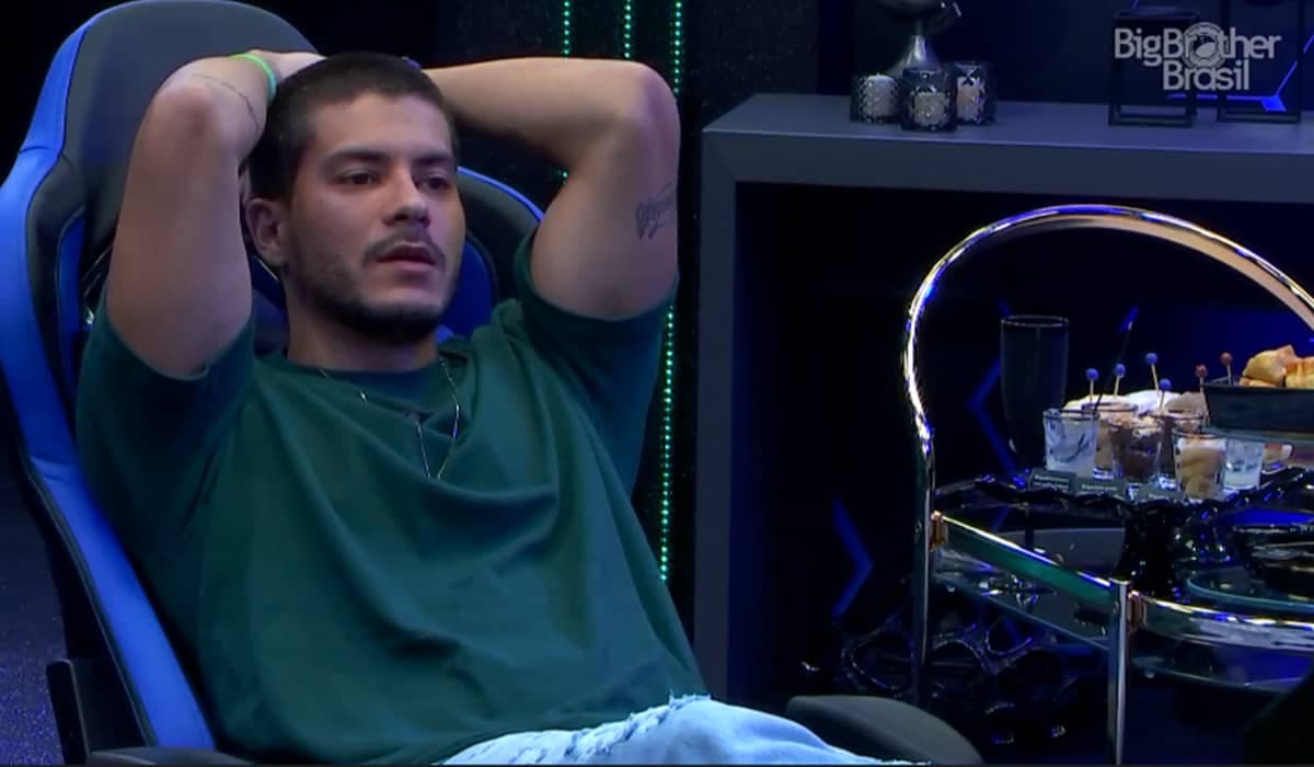 Fim do grupo Disney? Arthur se decepciona com amigos no BBB 22