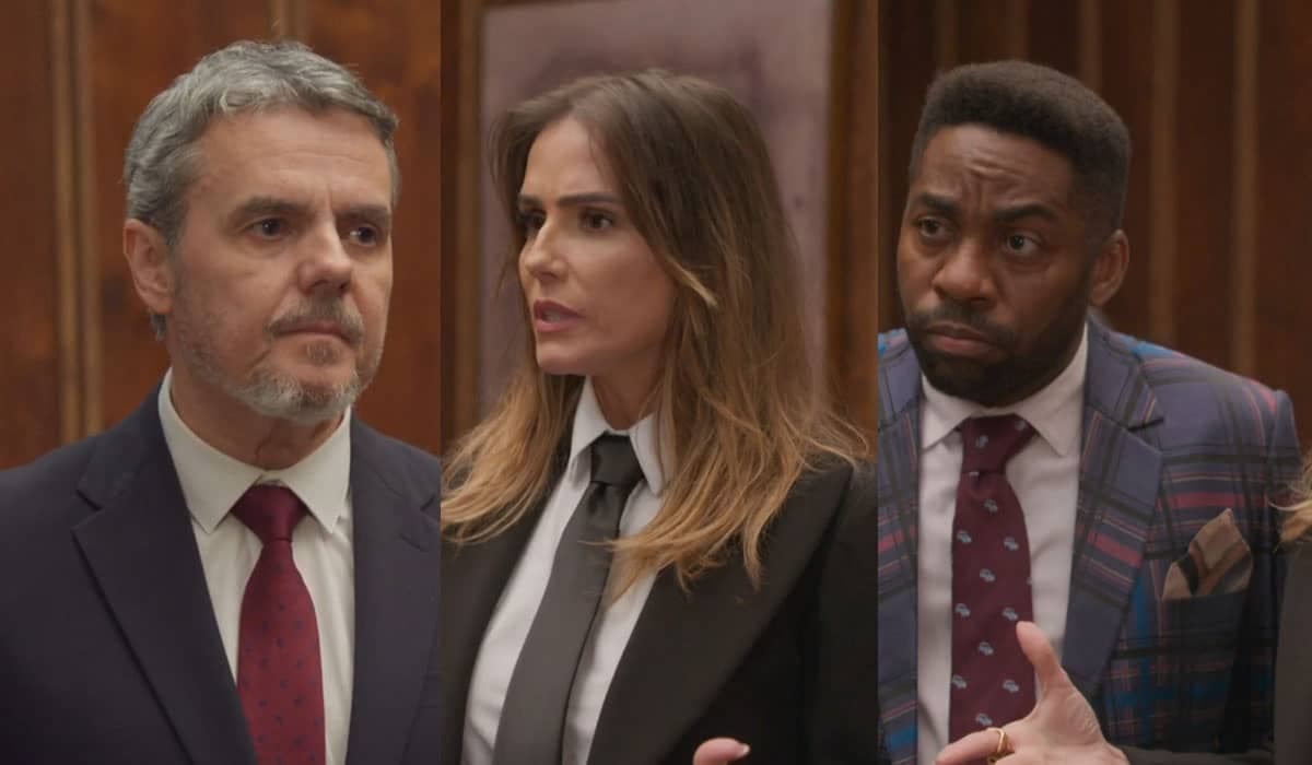 Roberto ouve Lara dizer que está apaixonada por Mário em Elas por Elas