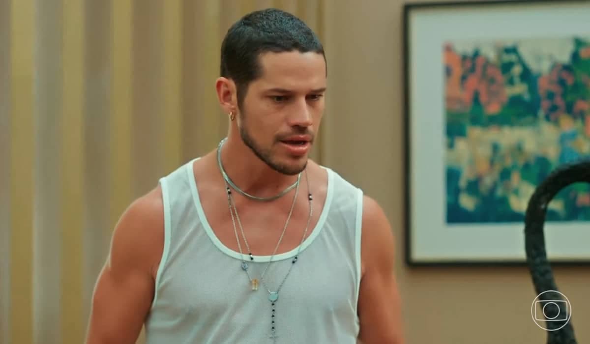 Lui mente para o público e se desculpa por fotos sensuais em Vai na Fé