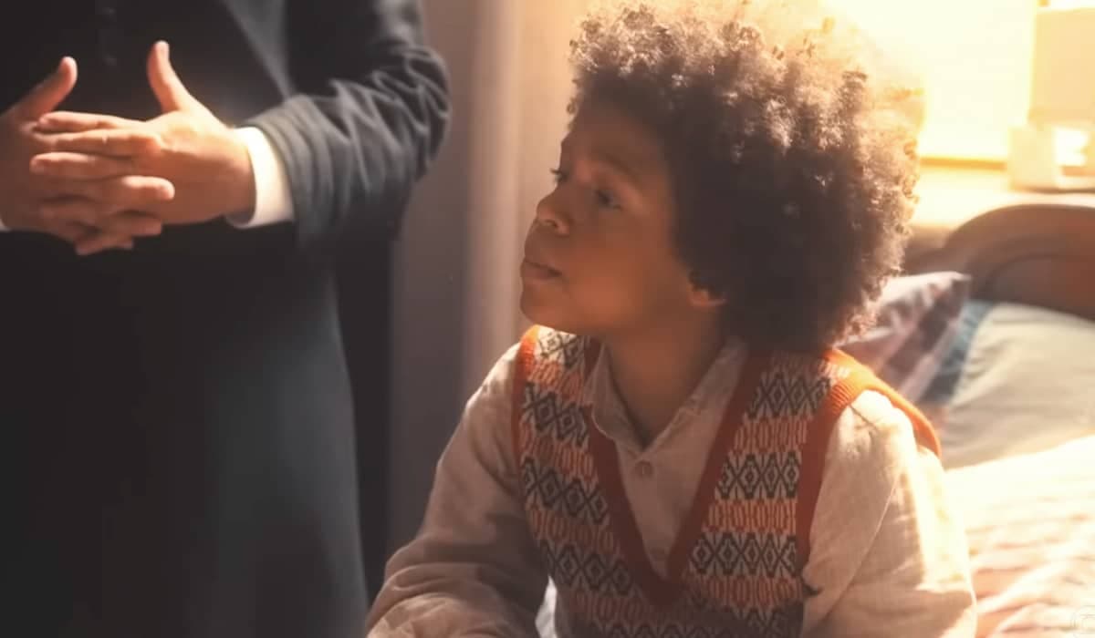 Marcelino sofre com a ausência da mãe e promete encontrá-la em Amor Perfeito