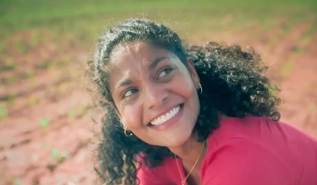 Terra e Paixão: Aline faz negócio arriscado e coloca suas terras em perigo