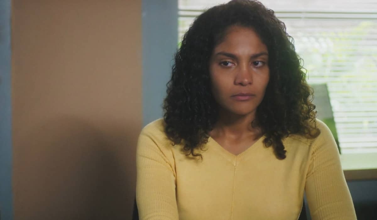 Após meses de resistência, Aline cai em novo golpe e reforça ingenuidade em Terra e Paixão