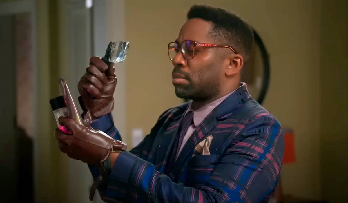 Mário entra em cena para descobrir identidade da amante de Átila em Elas por Elas