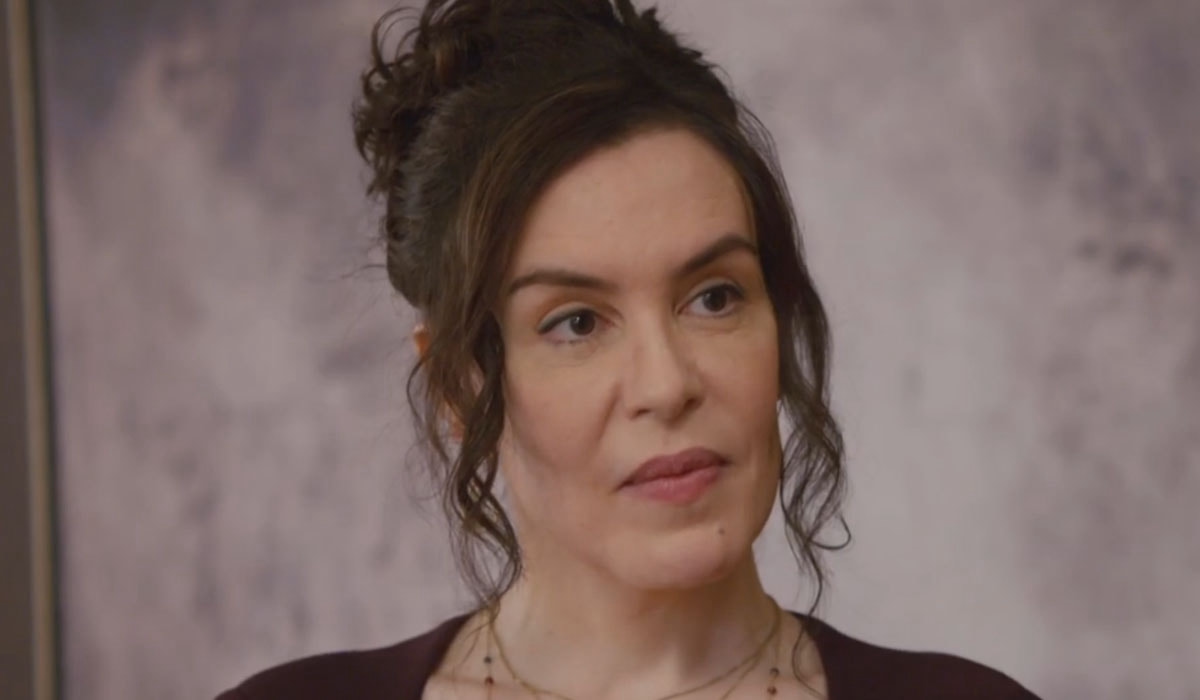 Renée sente pena de Wagner e promete cuidar do marido em Elas por Elas