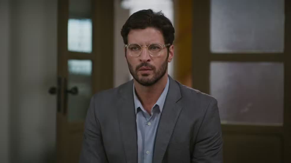 Vale Tudo: Walter é flagrado e enfrenta reviravolta após traição vir à tona